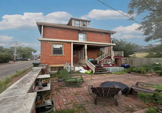 Photo 4 of House for sale at 513 City Park Ave, Columbus, OH 43215 | MLS# 226029893 | Listing updated on 2026-09-18