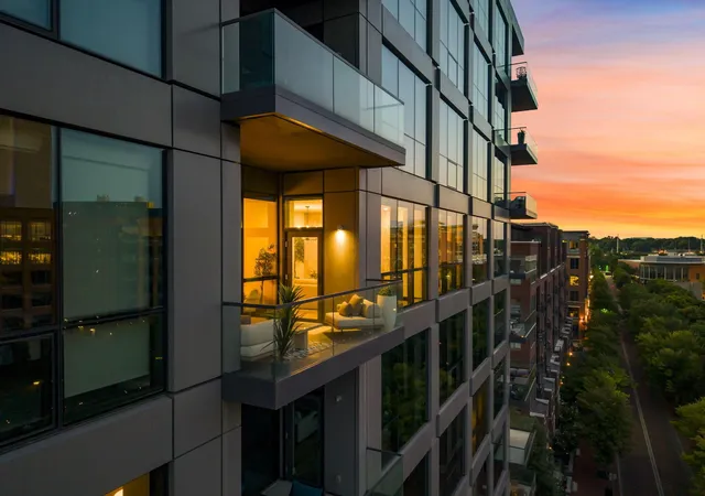 2nd image of 225 John H Mcconnell Blvd #705, Columbus, OH 43215 | MLS# 226029800