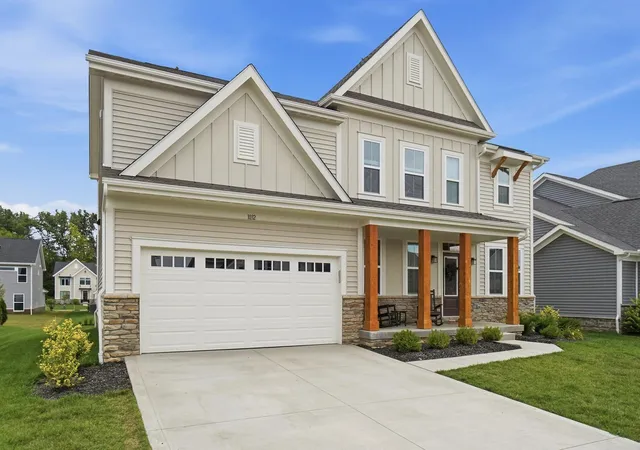 Photo 3 of Single family home for sale at 1032 Birch Run, Grove City, OH 43123 | MLS# 226029728 | Listing updated on 2026-10-07