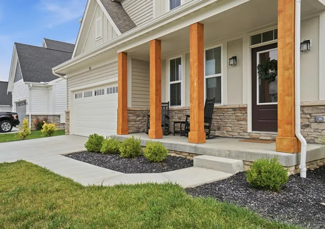 Photo 4 of Single family home for sale at 1032 Birch Run, Grove City, OH 43123 | MLS# 226029728 | Listing updated on 2026-10-07