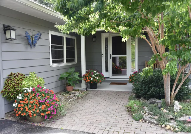 3rd image of 961 Lynbrook Rd, Columbus, OH 43235 | MLS# 226029778