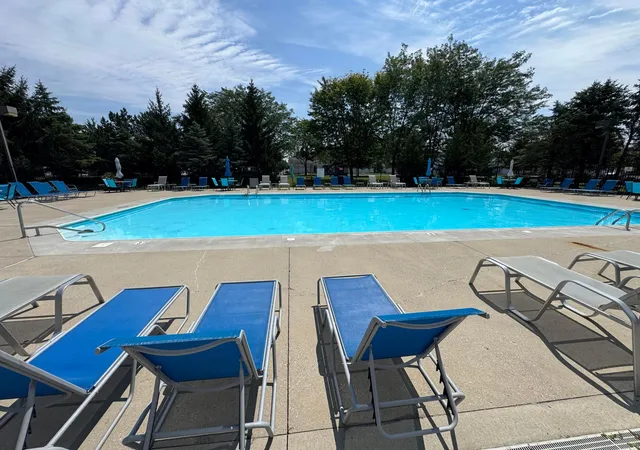 2nd image of 6676 Lagrange Dr, Canal Winchester, OH 43110