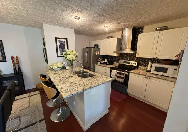 4th image of 6676 Lagrange Dr #46E, Canal Winchester, OH 43110 | MLS# 226029746