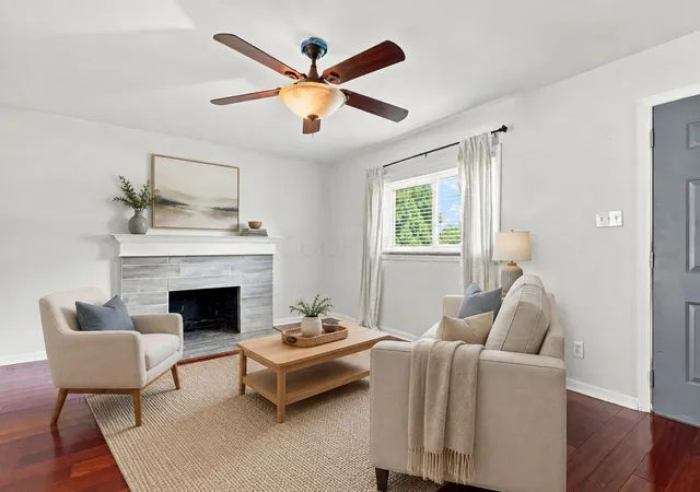 Photo 1 of Single family home for sale at 947 Hart Rd, Columbus, OH 43223 | MLS# 226029802 | Listing updated on 2026-09-16