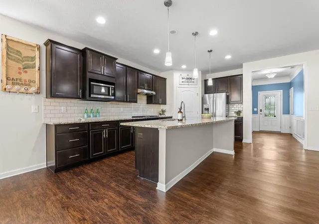 Photo 3 of Condo for sale at 5370 Black Maple Dr, Westerville, OH 43081 | MLS# 226030467 | Listing updated on 2026-09-06