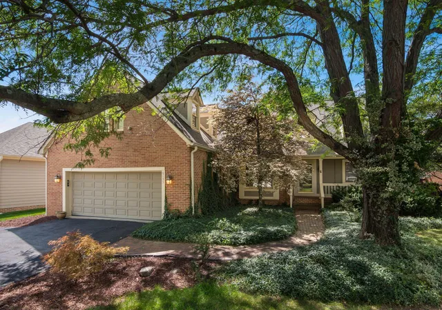 3rd image of 9155 N Moors Pl N, Dublin, OH 43017 | MLS# 226030503