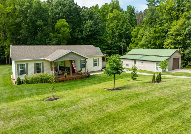 Photo 2 of Single family home for sale at 37283 Price Rd, Logan, OH 43138 | MLS# 226029835 | Listing updated on 2026-09-25