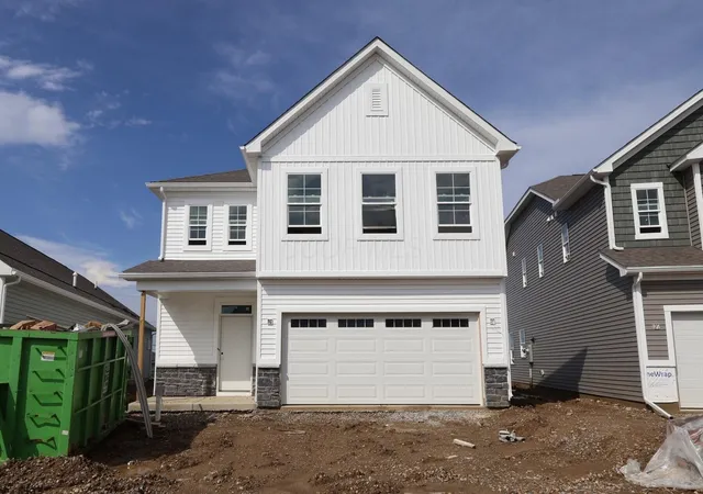 1st image of 1011 Dawsons Dr, Hebron, OH 43025 | MLS# 226029787