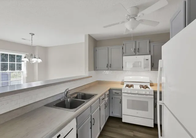 image of 1164 Waterbury Ct, Lancaster, OH 43130 | MLS# 226029831