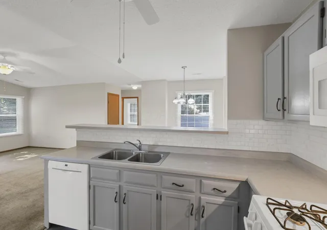 image of 1164 Waterbury Ct, Lancaster, OH 43130 | MLS# 226029831