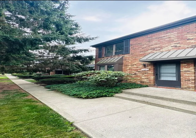Photo 1 of Condo for sale at 1599 Mcnaughten Rd, Columbus, OH 43232 | MLS# 226030067 | Listing updated on 2026-08-12