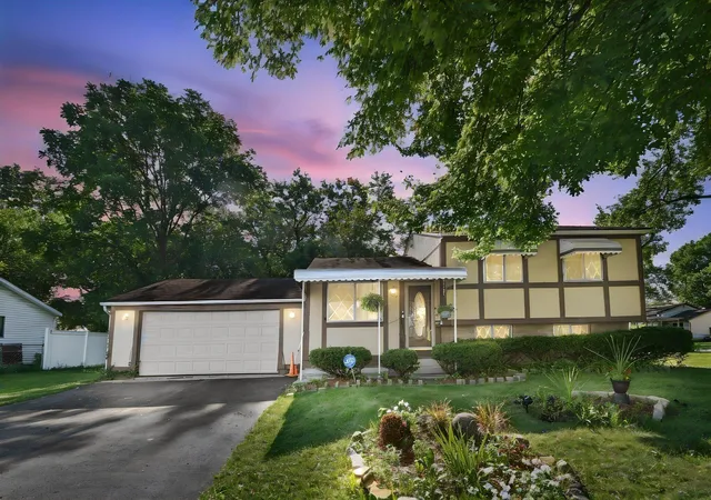 Photo 1 of Single family home for sale at 2284 Kinderly Dr, Columbus, OH 43232 | MLS# 226029866 | Listing updated on 2026-08-07