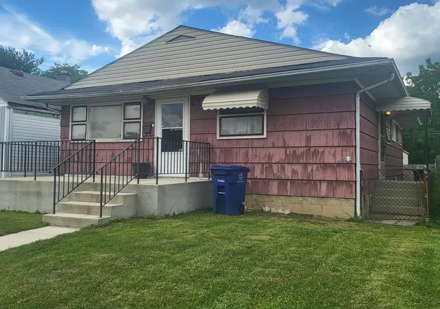2nd image of 1208 Minnesota Ave, Columbus, OH 43211 | MLS# 226029881