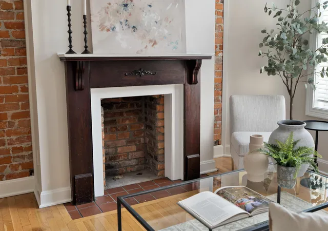 Photo 4 of Single family home for sale at 258 E 2nd Avenue, Columbus, OH 43201 | MLS# 226030009 | Listing updated on 2026-09-11