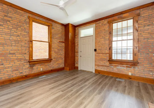 2nd image of 279 281 E Beck St, Columbus, OH 43206 | MLS# 226029960