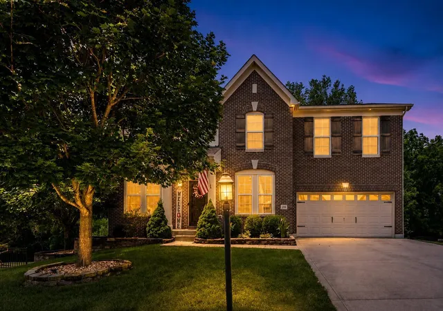 Photo 2 of Sale Pending at 210 Blue Jacket Cir, Pickerington, OH 43147 | MLS# 226030178 | Listing updated on 2026-09-15