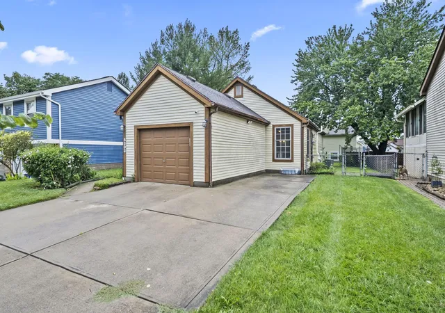 1st image of 5303 Bittersweet Ct, Columbus, OH 43230 | MLS# 226030657