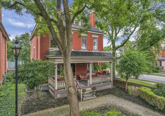 Photo 3 of Condo for sale at 416 W 5th Avenue, Columbus, OH 43201 | MLS# 226030125 | Listing updated on 2026-09-30