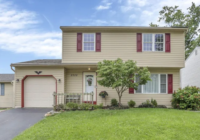 1st image of 2833 Sunset View Ct, Columbus, OH 43207 | MLS# 226030003
