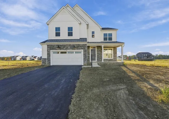 Photo 1 of Single family home for sale at 375 Birdwatcher Loop, Galena, OH 43021 | MLS# 226029998 | Listing updated on 2026-10-28