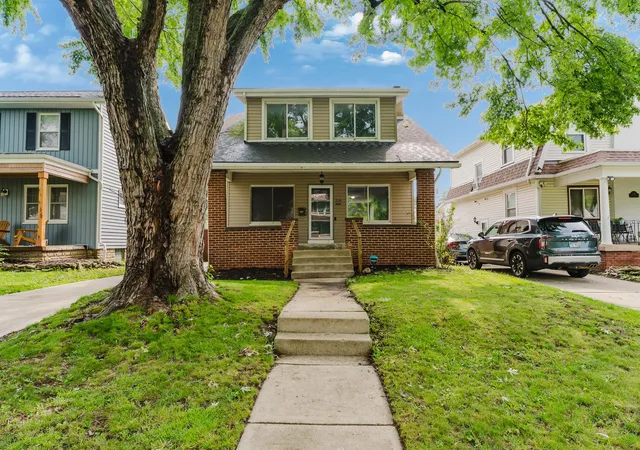 1st image of 214 S Brinker Ave, Columbus, OH 43204 | MLS# 226030717