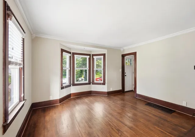 5th image of 1300 Ashland Ave, Columbus, OH 43212 | MLS# 226030039
