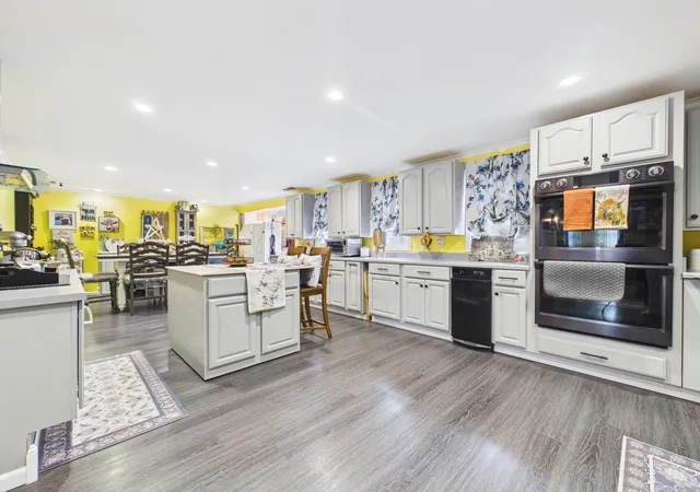 1st image of 2542 Hoover Ct, Grove City, OH 43123 | MLS# 226030111
