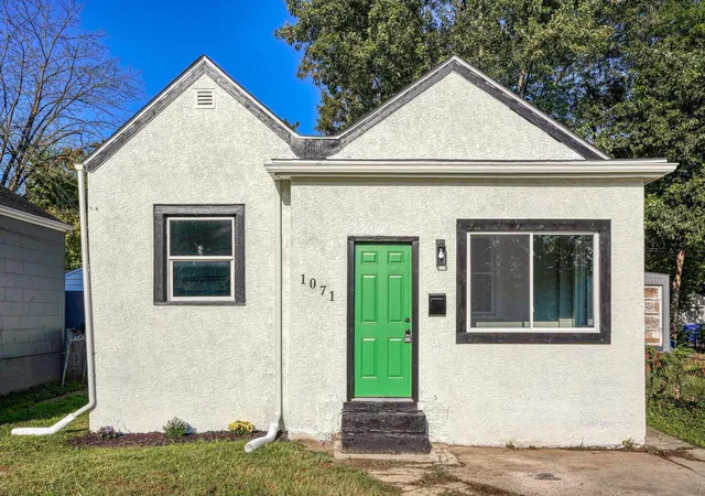 Photo 1 of Single family home for sale at 1071 Seymour Ave, Columbus, OH 43206 | MLS# 226030833 | Listing updated on 2026-08-17