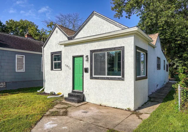 Photo 3 of Single family home for sale at 1071 Seymour Ave, Columbus, OH 43206 | MLS# 226030833 | Listing updated on 2026-08-17