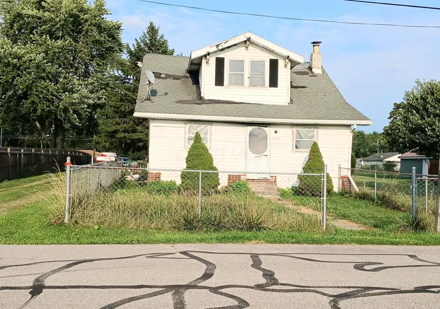 1st image of 562 Cottage St, Marion, OH 43302 | MLS# 226030064