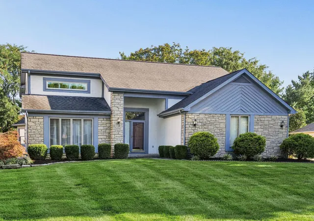 Photo 1 of Single family home for sale at 3015 Shoreline Dr, Lewis Center, OH 43035 | MLS# 226030804 | Listing updated on 2026-09-14
