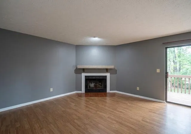 3rd image of 2217 Hedgerow Rd, Columbus, OH 43220