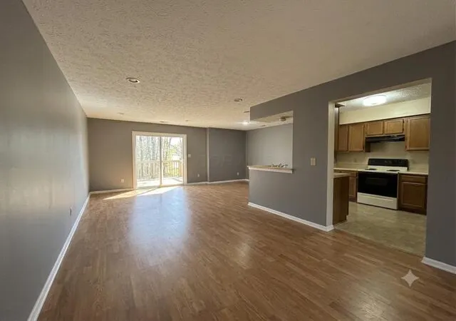 5th image of 2217 Hedgerow Rd, Columbus, OH 43220