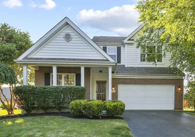 2nd image of 512 Apple Valley Cir, Delaware, OH 43015 | MLS# 226030082