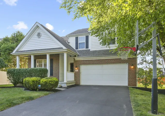 3rd image of 512 Apple Valley Cir, Delaware, OH 43015 | MLS# 226030082
