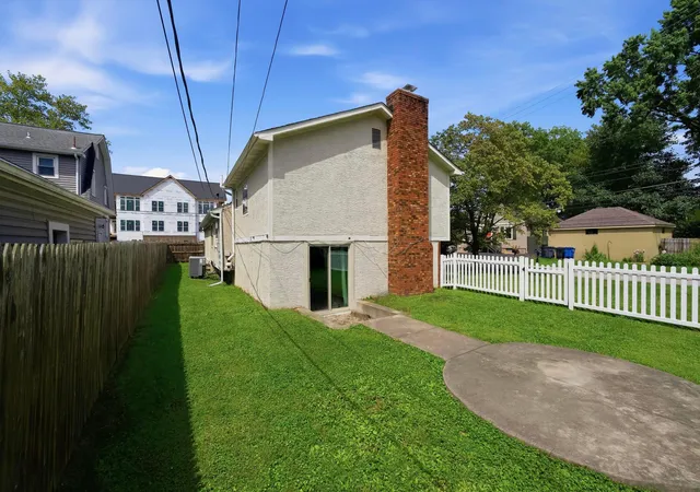 2nd image of 115 Orchard Dr, Columbus, OH 43230 | MLS# 226030095