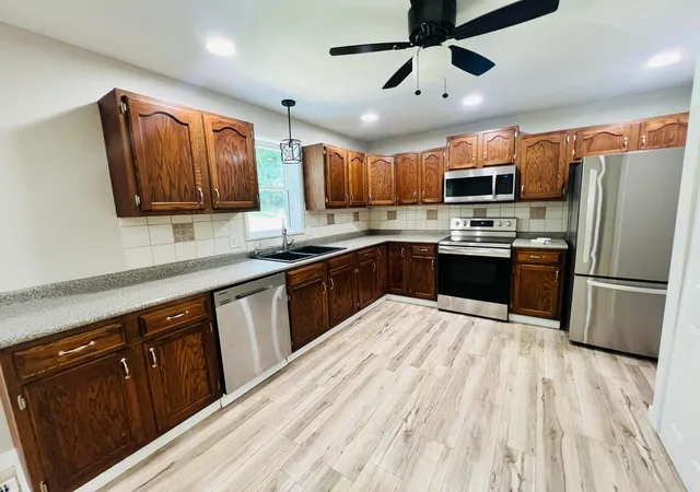5th image of 41 N Lake Dr Ne, Newark, OH 43055 | MLS# 226030090