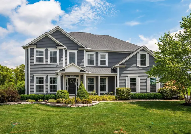 1st image of 840 Clear Brook Ln, Delaware, OH 43015 | MLS# 226030179