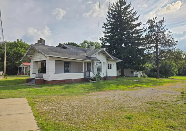 Photo 3 of Single family home for sale at 132 Portland Way S, Galion, OH 44833 | MLS# 226030102 | Listing updated on 2026-08-12