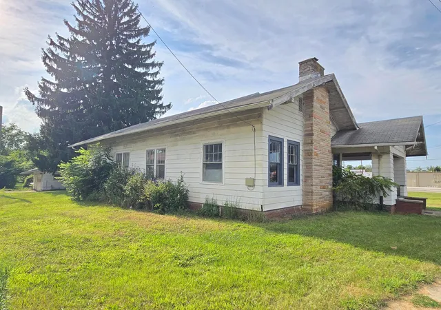 Photo 5 of Single family home for sale at 132 Portland Way S, Galion, OH 44833 | MLS# 226030102 | Listing updated on 2026-08-12