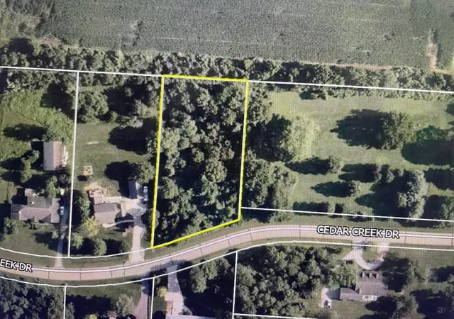 3rd image of 11128 Cedar Creek Dr Nw, Canal Winchester, OH 43110 | MLS# 226030114