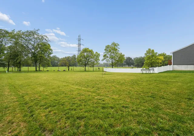 Photo 4 of Single family home for sale at 6533 Bellmouth Rd, Galloway, OH 43119 | MLS# 226030600 | Listing updated on 2026-10-09