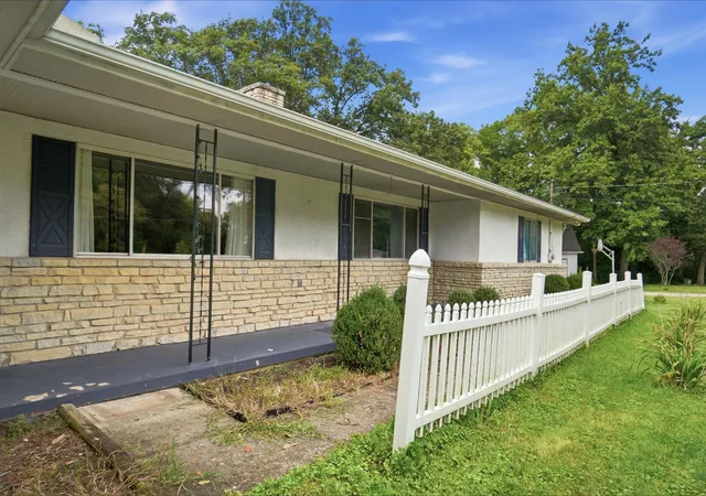 Photo 4 of Single family home for sale at 1030 Taylor Blair Rd, West Jefferson, OH 43162 | MLS# 226030172 | Listing updated on 2026-09-24