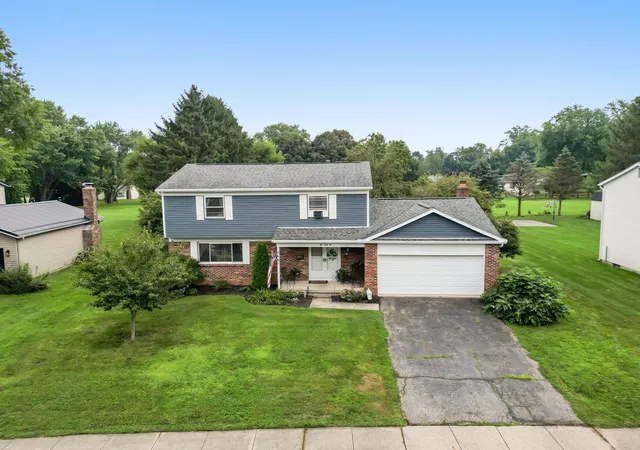 Photo 3 of Single Family Residence at 266 Little Fawn Dr, Newark, OH 43055 | MLS# 226030148 | | Sold on 2026-10-09