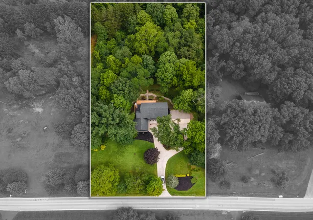 4th image of 1560 Carriage Rd, Powell, OH 43065 | MLS# 226030677
