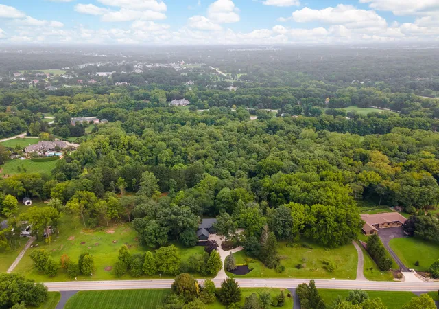 5th image of 1560 Carriage Rd, Powell, OH 43065 | MLS# 226030677