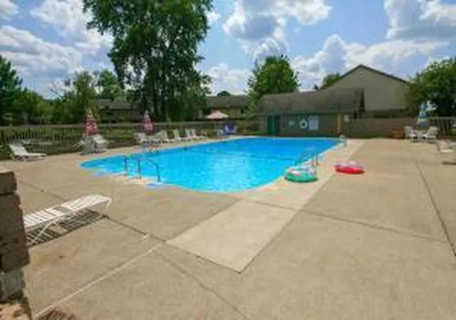 18th image of 92 Stornoway Dr W #92B, Columbus, OH 43213 | MLS# 226030826