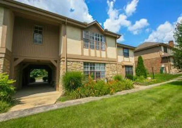 1st image of 92 Stornoway Dr W #92B, Columbus, OH 43213 | MLS# 226030826
