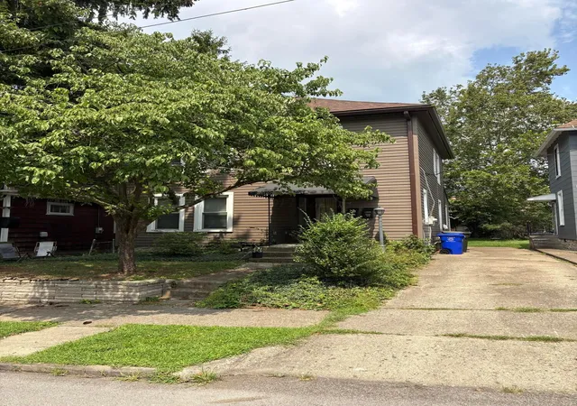 3rd image of 112 W Tompkins St, Columbus, OH 43202 | MLS# 226030198