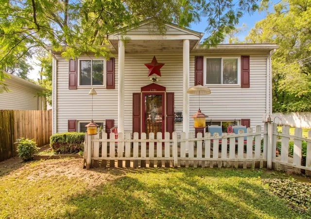 1st image of 3701 S Ohio Ave, Columbus, OH 43207 | MLS# 226030167